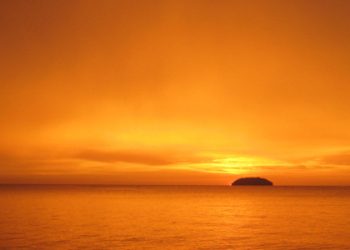 AKU HAMBA YANG BERLUMURAN DOSA