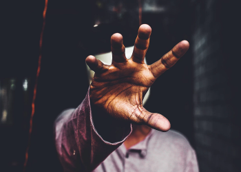 larangan bernadzah sumpah selain kepada allah