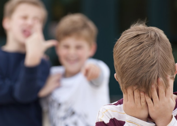 Khutbah Jumat – Jangan Suka Merendahkan Orang Lain