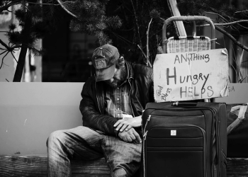 Kitabul Jami’ – Bab Adab – Hadis 2 – Pandanglah Orang yang di Bawahmu dalam Masalah Dunia