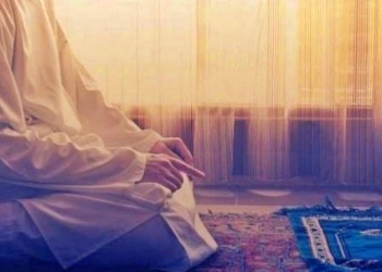 Khutbah Jumat – Kemuliaan Shalat Malam