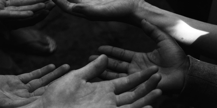 Kitabul Jami’ Bab 2 – Hadits 13 – Keutamaan Orang yang Menunjukkan Kepada Kebaikan